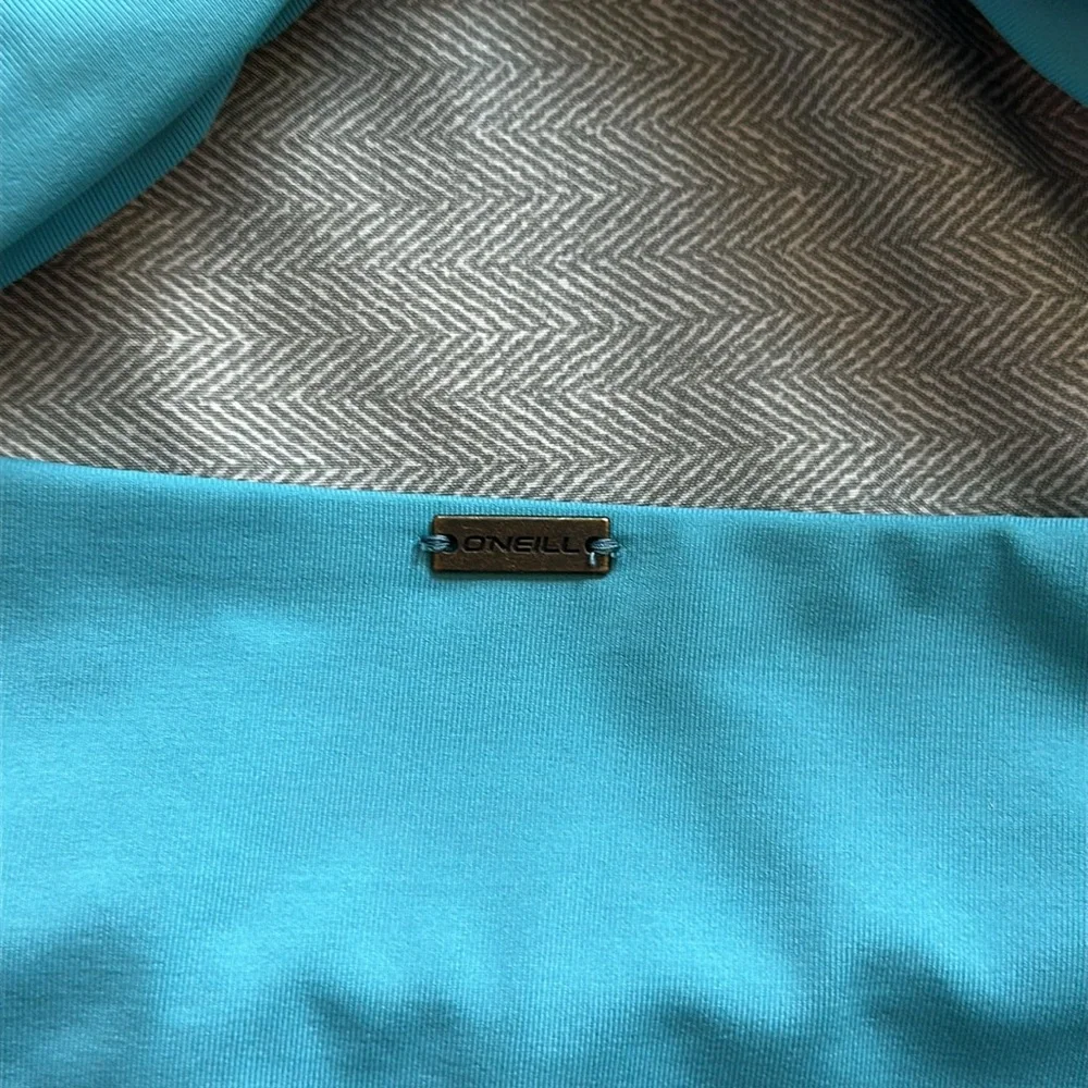 O’Neill Salteater Solids Pismo Top & Cheeky Bottom - Picture 3 of 9